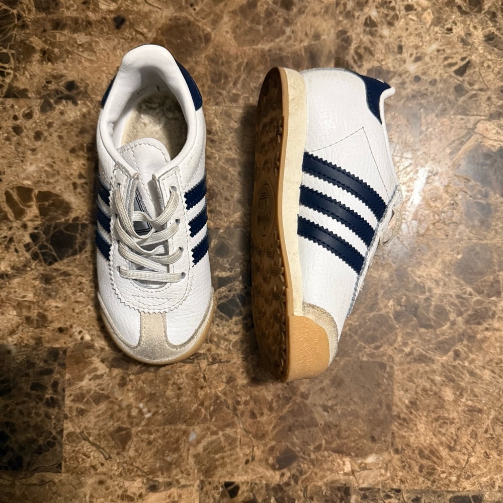 Adidas Original Samoa Kids White and Navy Sneakers Size 7C